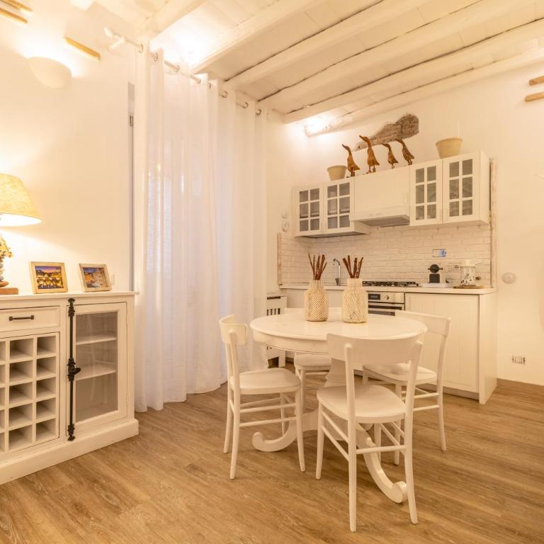 Vatican Borgo Pio Splendid Apartment - Superior Apartment mit 3 Schlafzimmern - 16