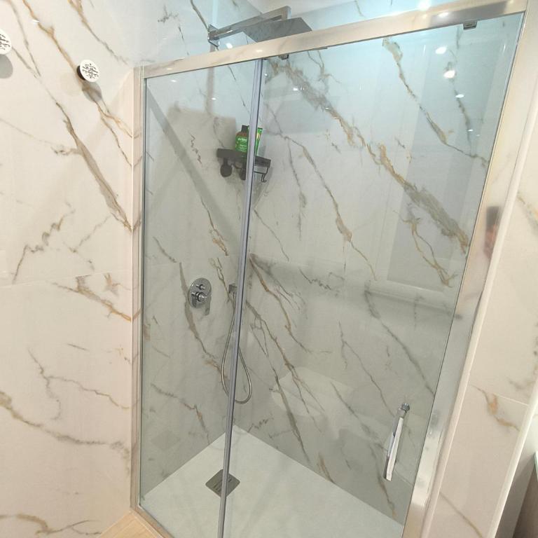 Mi&Lu apartament -Royal Palace & free parking - Casa con 2 Camere da Letto - 17