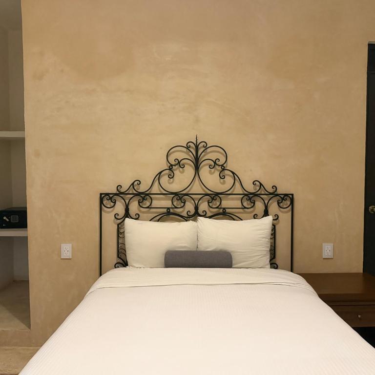 Art 64 Guest House - Adults Only - Double Room - 3
