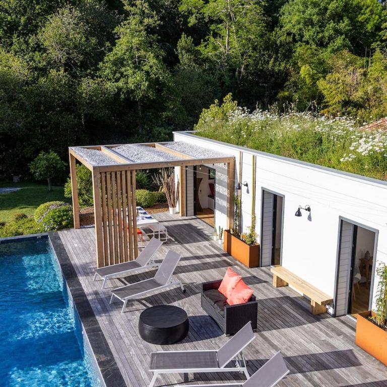 Small house with swimming pool and jacuzzi - Maison 2 Chambres - 10