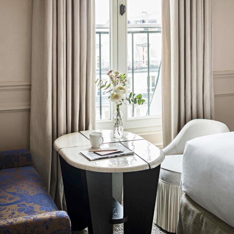 Sofitel Le Scribe Paris Opera - Chambre Supérieure avec 1 Lit Queen-Size - Vue sur Cour - 2