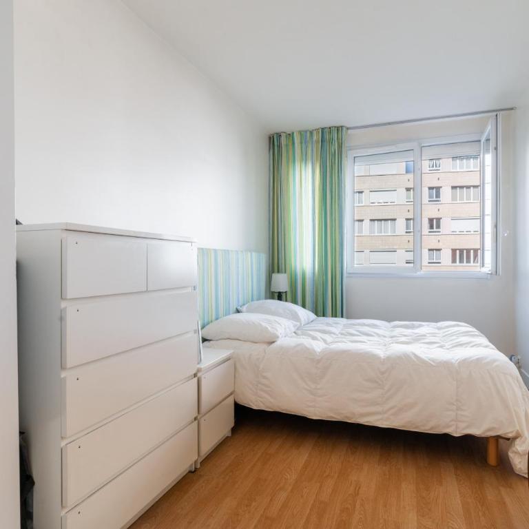 Spacious family flat 2bdr close to Eiffel Tower - Appartement - Vue sur Jardin - 6