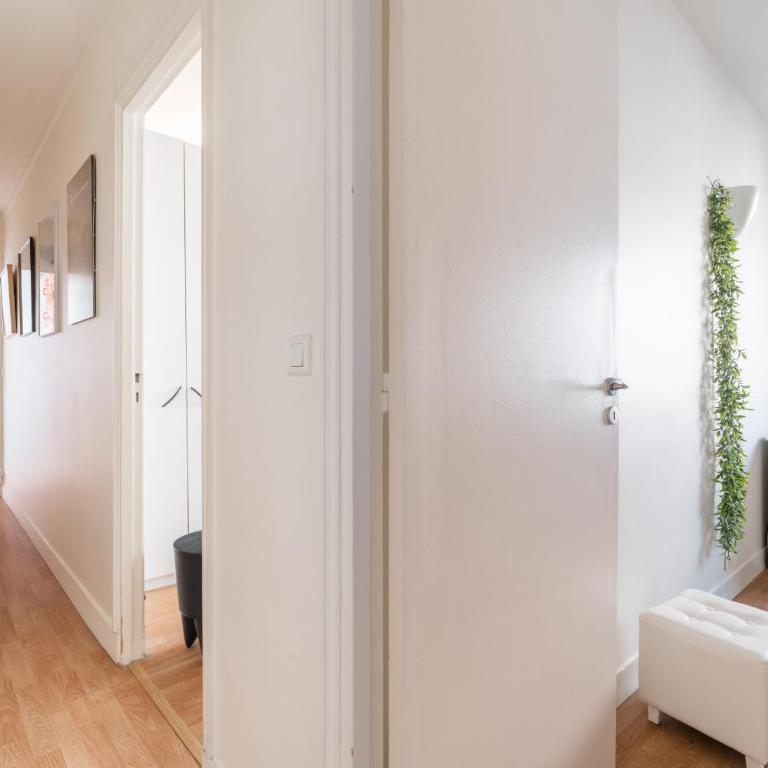Spacious family flat 2bdr close to Eiffel Tower - Appartement - Vue sur Jardin - 11