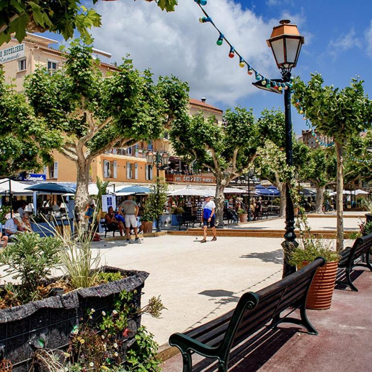Location appartement au lavandou - Coin Nuit - 18