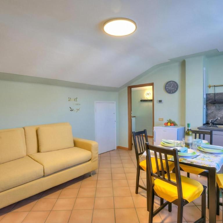 Petit Bijou De Stresa 2 Steps From Lake - Happy Rentals - Appartamento - 8