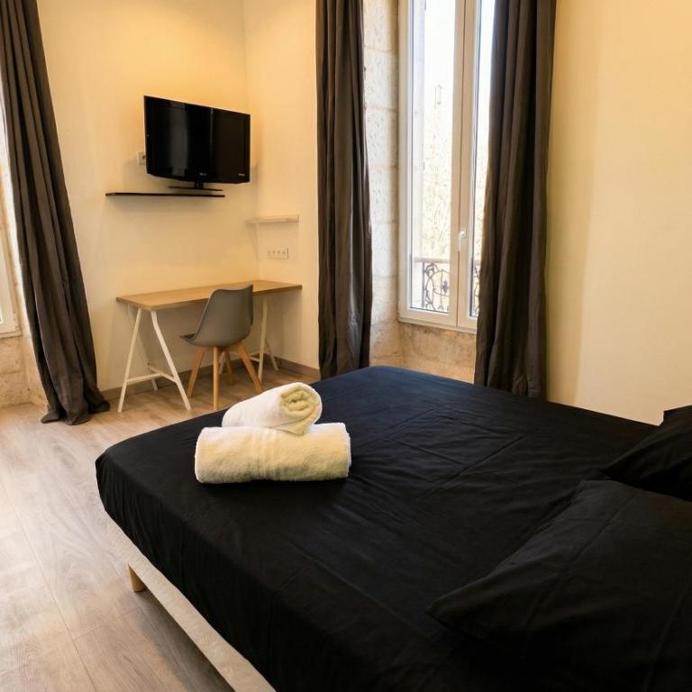 Appartement T5 centre-ville - Apartment mit 1 Schlafzimmer - 25