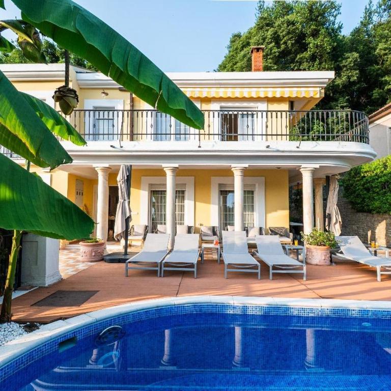 Villa Hacienda - Apartment mit 5 Schlafzimmern - 10