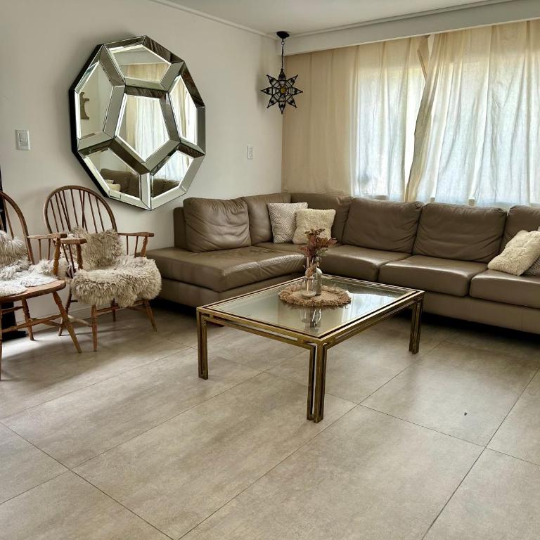 Casa moderna deco top 6 pax en Tandil - Casa de 3 dormitorios - 5