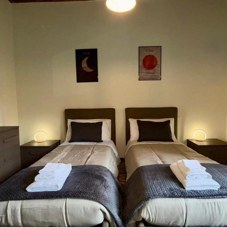 Exclusive Siena Retreat for Groups - Duomo View - 3 Bedrooms - Gaming Room - Three-Bedroom Apartment with View - 6