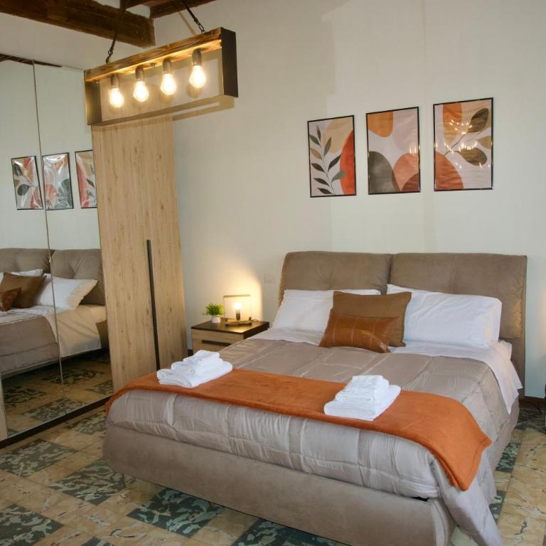 Exclusive Siena Retreat for Groups - Duomo View - 3 Bedrooms - Gaming Room - Three-Bedroom Apartment with View - 4