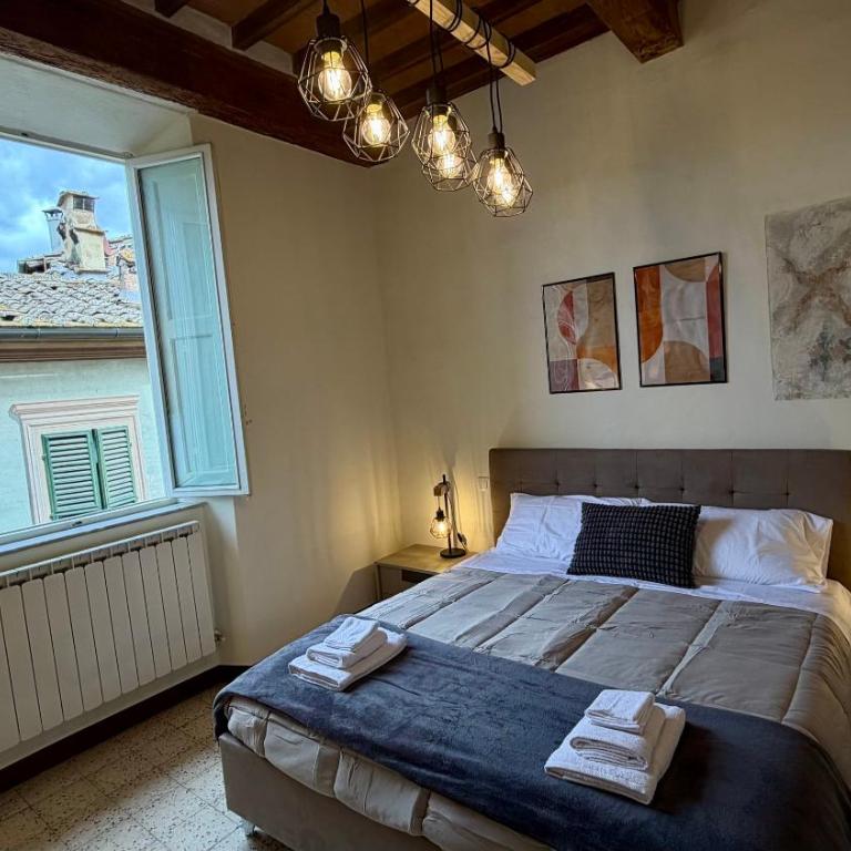 Exclusive Siena Retreat for Groups - Duomo View - 3 Bedrooms - Gaming Room - Three-Bedroom Apartment with View - 20