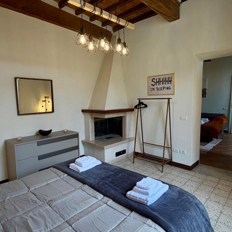 Exclusive Siena Retreat for Groups - Duomo View - 3 Bedrooms - Gaming Room - Three-Bedroom Apartment with View - 21