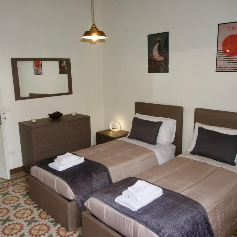 Exclusive Siena Retreat for Groups - Duomo View - 3 Bedrooms - Gaming Room - Three-Bedroom Apartment with View - 23