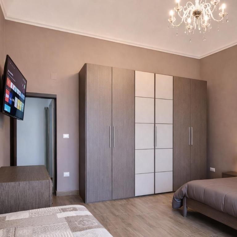 Casa Amedeo - Apartment with Balcony - 2