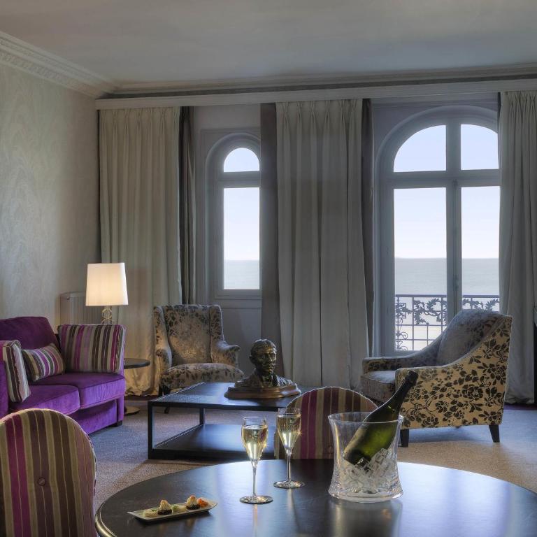 Le Grand Hotel de Cabourg - MGallery Collection - Chambre Lit King-Size Coquatrix avec Canapé-Lit - Vue sur Mer - 2
