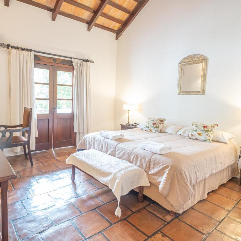 Las Moras Hotel - Habitación Doble con vistas al jardín - 1