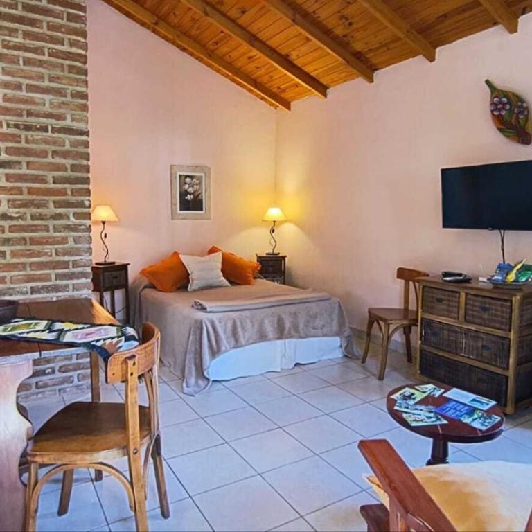 Cabañas Nueve Lunas - Delta Tigre - Deluxe Double or Twin Room with Pool Access - 2