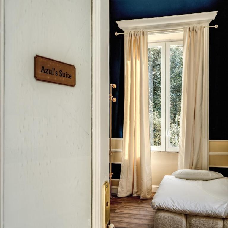 V E N E R E Villa Suites - Camera Tripla Luxury - 4