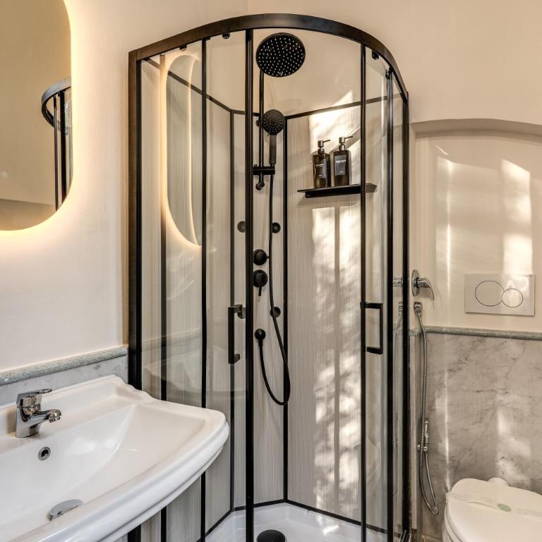 V E N E R E Villa Suites - Camera Tripla Luxury - 12