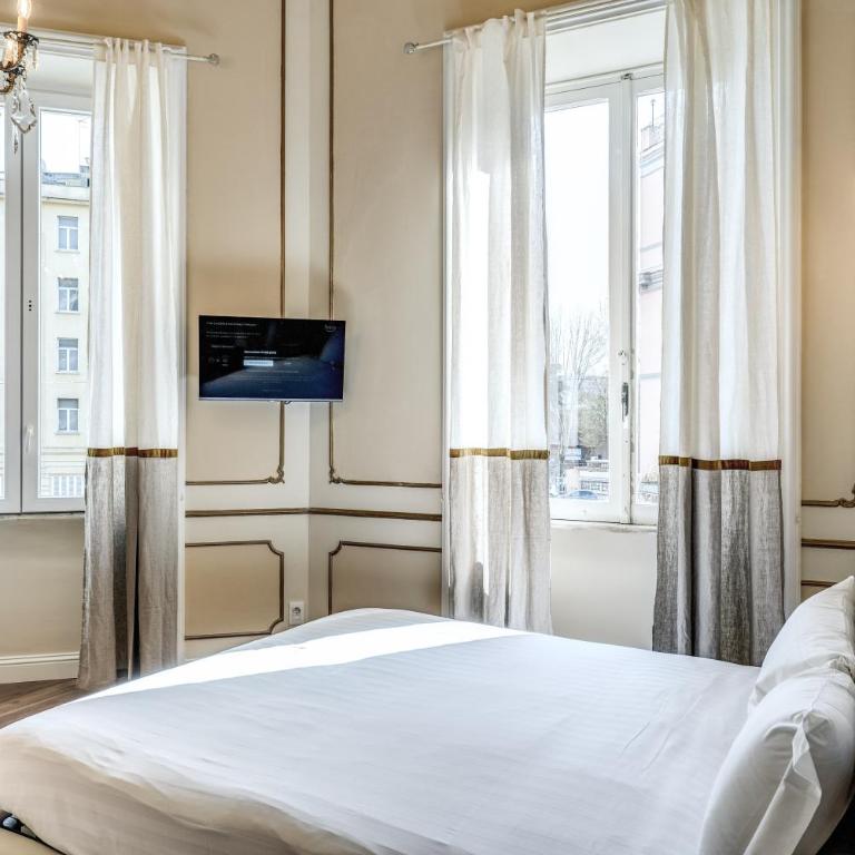 V E N E R E Villa Suites - Camera Tripla Luxury - 14