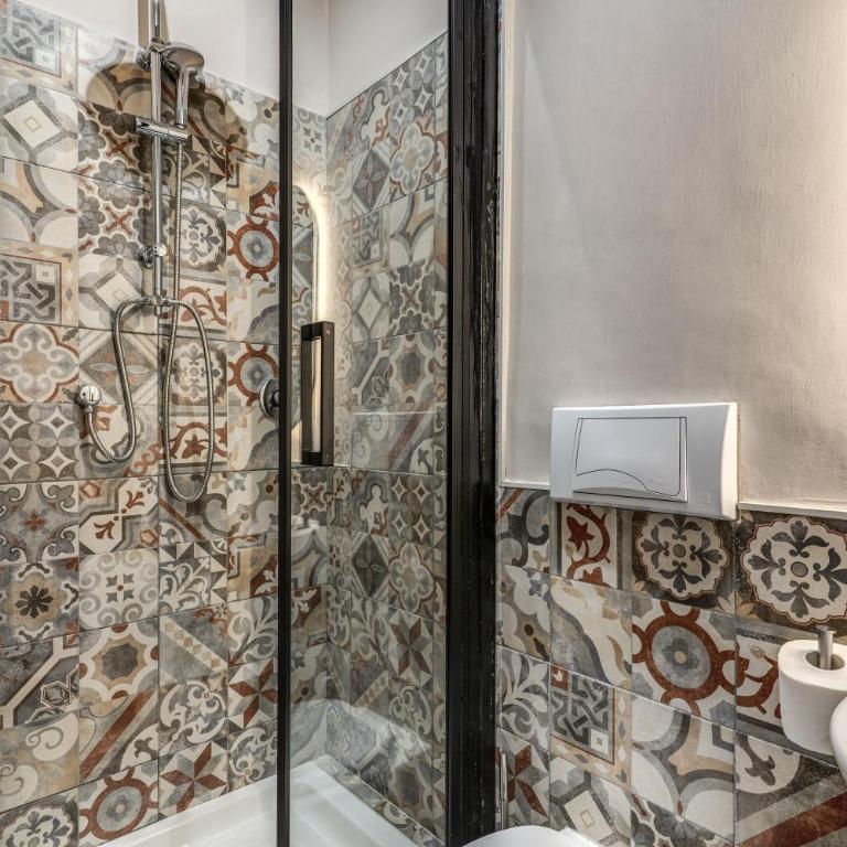 V E N E R E Villa Suites - Camera Tripla Deluxe - 24