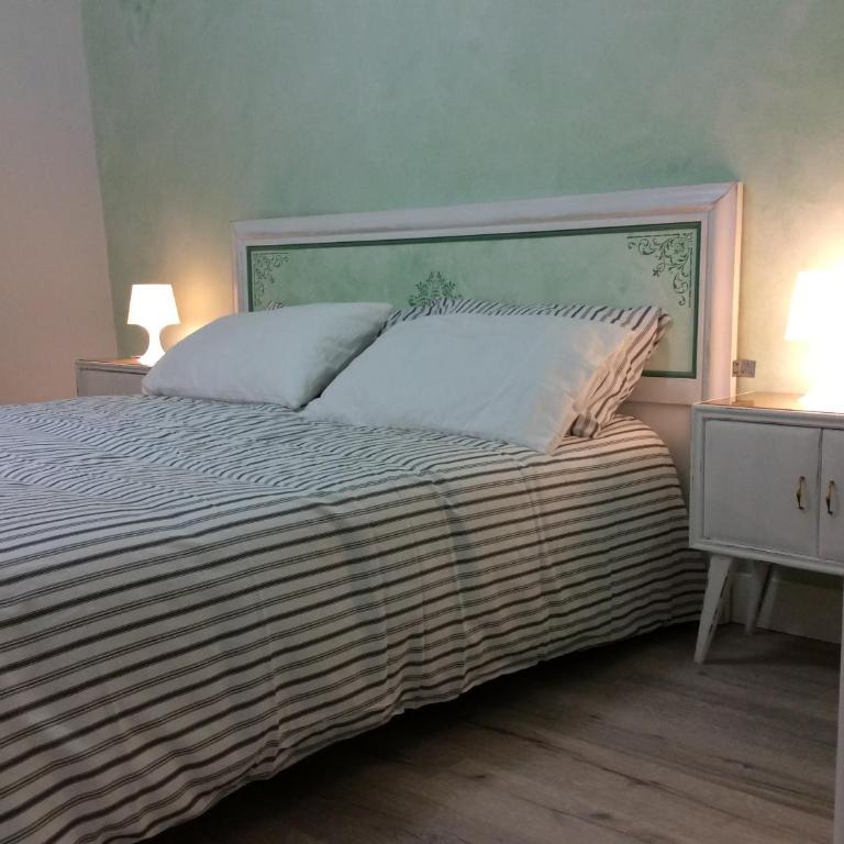 Le Camere di Casa Cassandra - Camera Tripla con Bagno Privato Esterno - 12