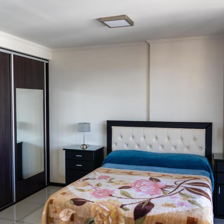 Depto Céntrico, Cochera, Pile climatizada, y Pile exterior - Apartamento de 1 dormitorio - 10