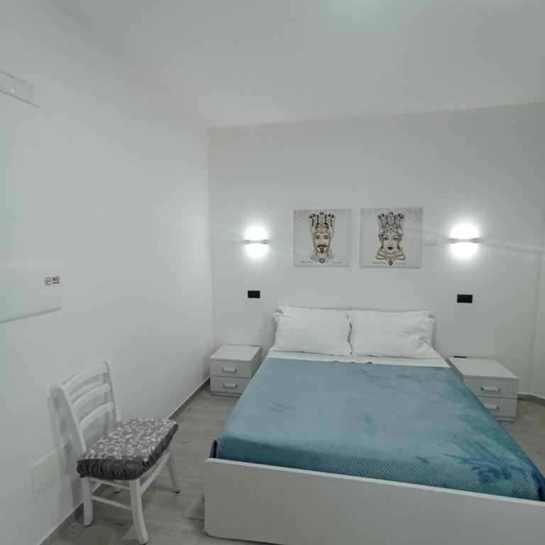 FronteMare - Double Room with Private Bathroom - 6