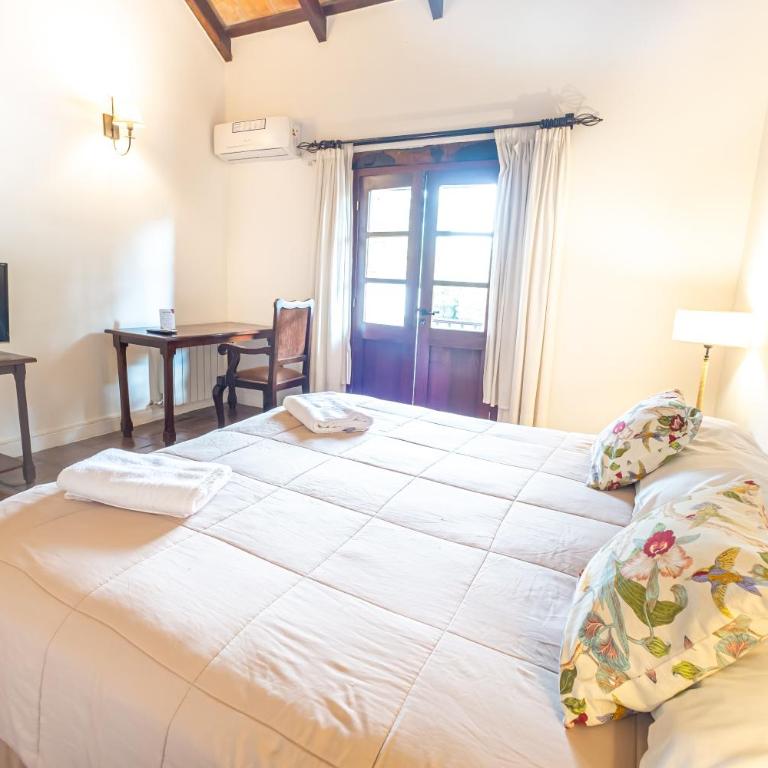 Las Moras Hotel - Habitación Doble con vistas al jardín - 11