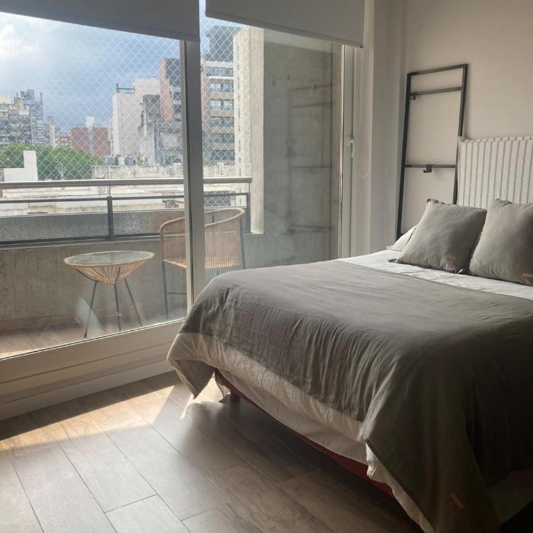 Amplio y departamento en pleno centro de Rosario - Apartamento de 1 dormitorio - 1