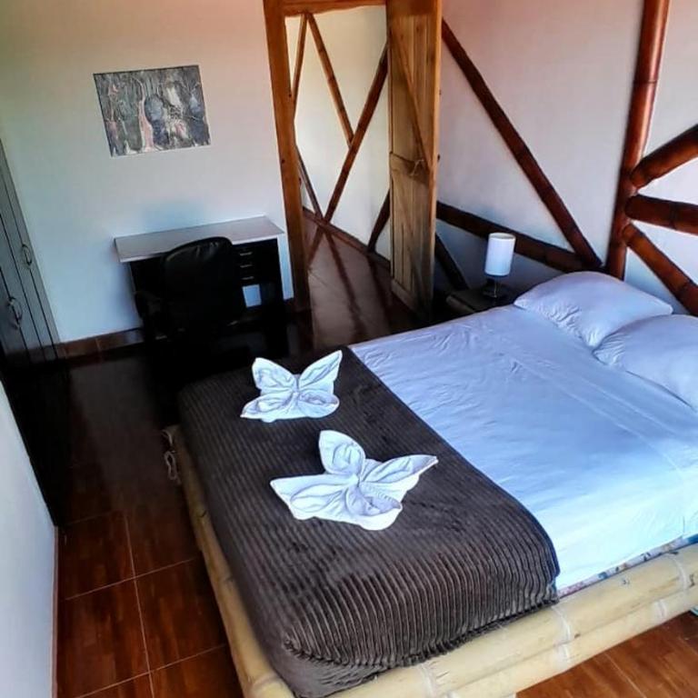 Apto/cabaña naranja - Two-Bedroom Apartment - 18