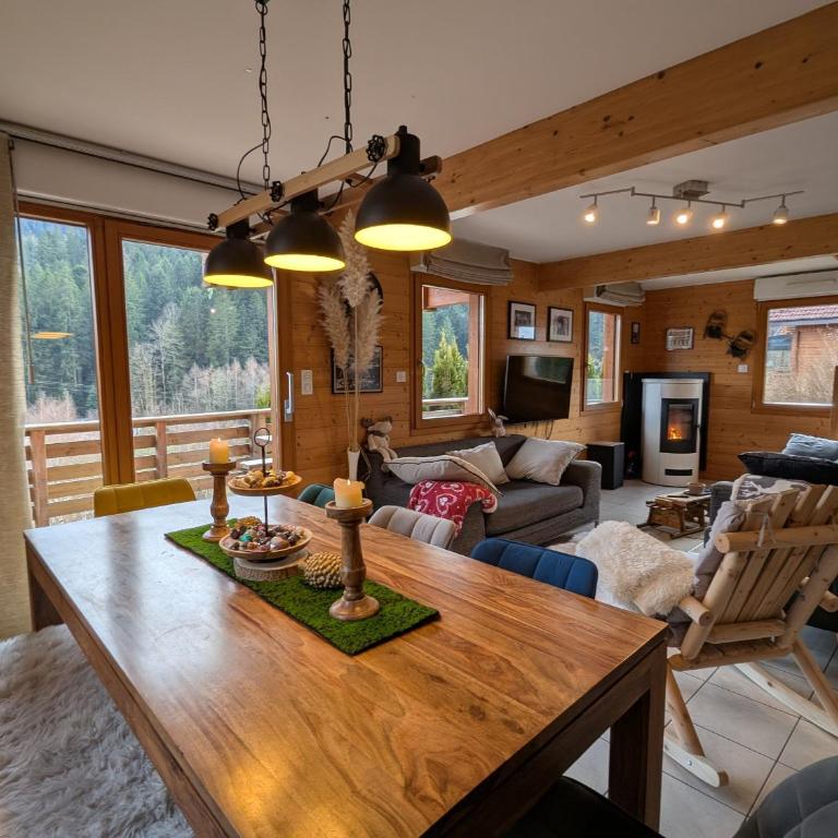 Chalet chaleureux à Gérardmer avec spa et sauna - FR-1-589-843 - Maison de Vacances - 9