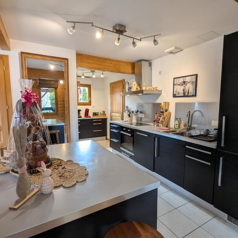 Chalet chaleureux à Gérardmer avec spa et sauna - FR-1-589-843 - Maison de Vacances - 10