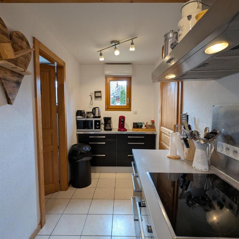 Chalet chaleureux à Gérardmer avec spa et sauna - FR-1-589-843 - Maison de Vacances - 19