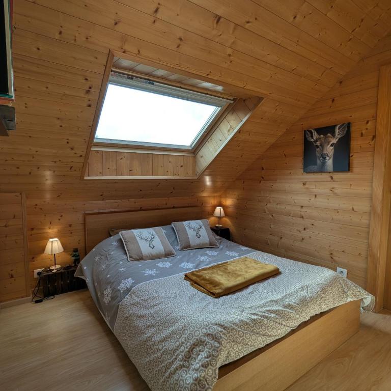 Chalet chaleureux à Gérardmer avec spa et sauna - FR-1-589-843 - Maison de Vacances - 27