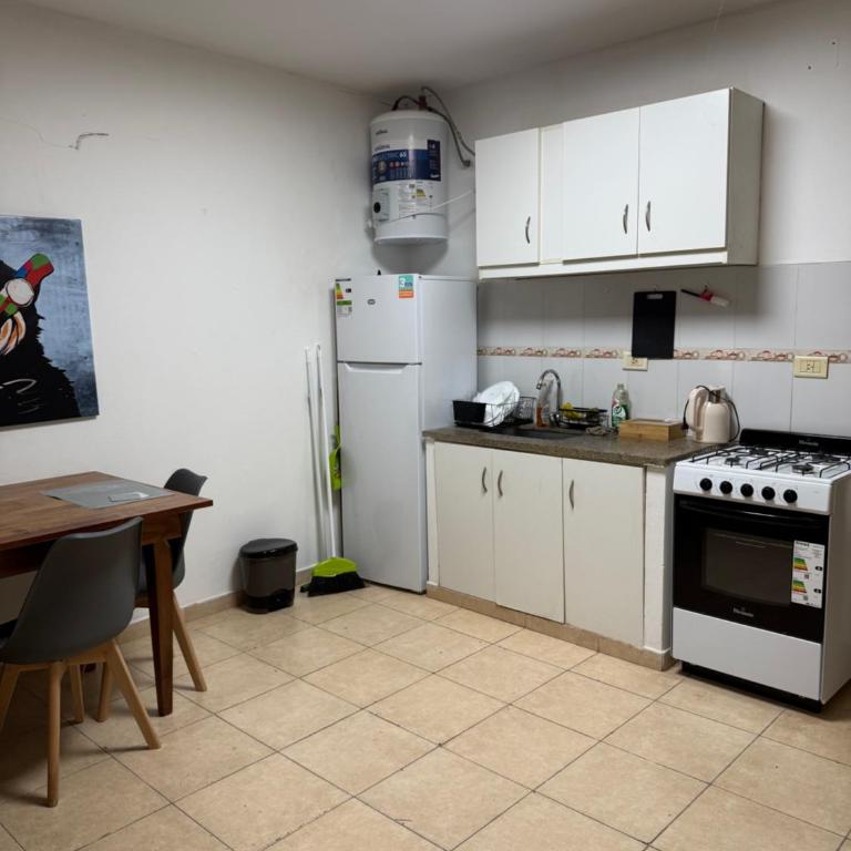 Apartamento a 6 cuadras del centro - Apartamento de 1 dormitorio - 6