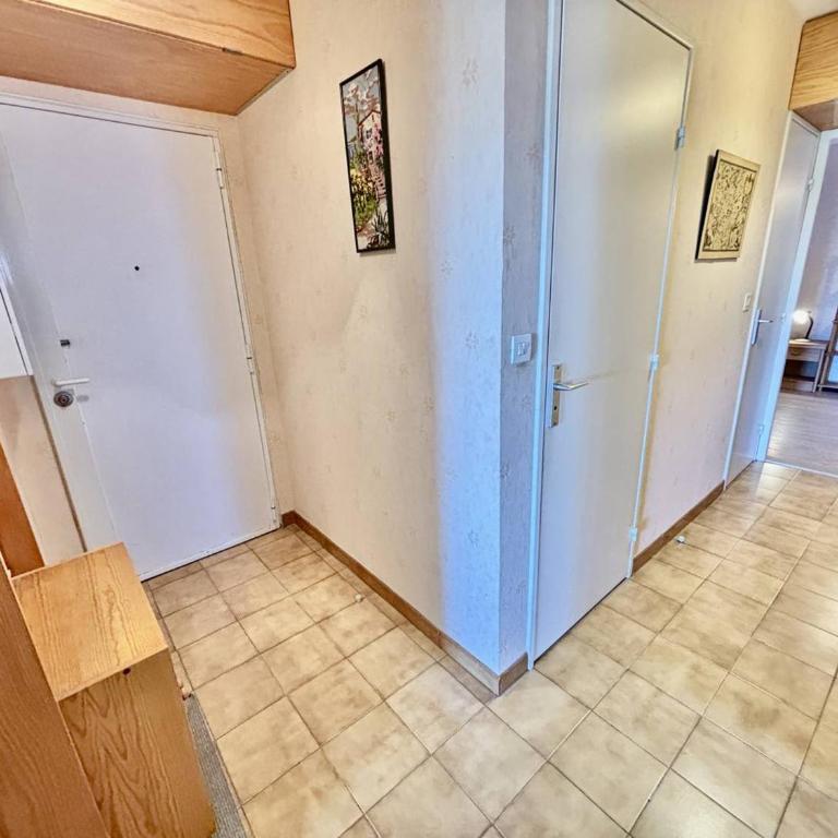 Appartement climatisé, animaux OK, parking - 5 pers. - FR-1-816-41 - Apartment - 10