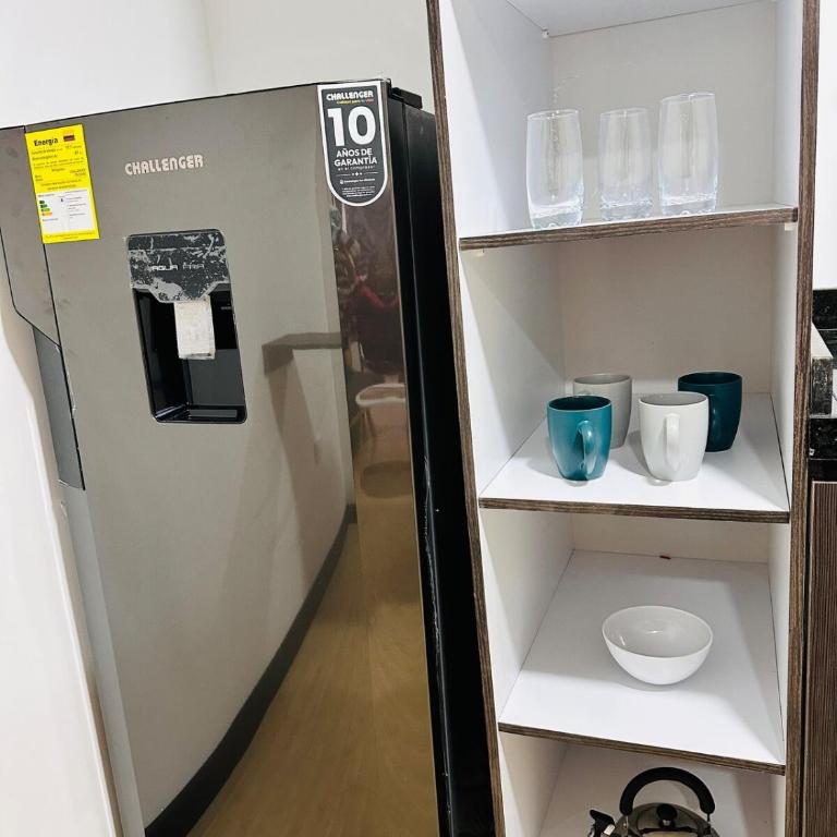Habitación cerca al aeropuerto en apartamento compartido - Apartamento de 1 dormitorio - 18