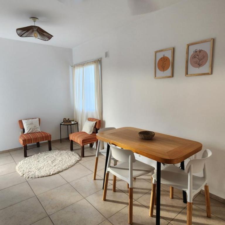 DEPARTAMENTO NUEVOCENTRO ALBERDI con estacionamiento - Apartamento de 1 dormitorio - 2