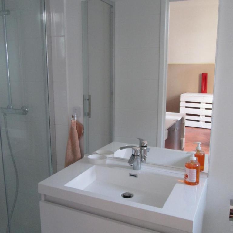 La Maïoun Guesthouse - Lit dans Dortoir Mixte de 8 Lits - 6