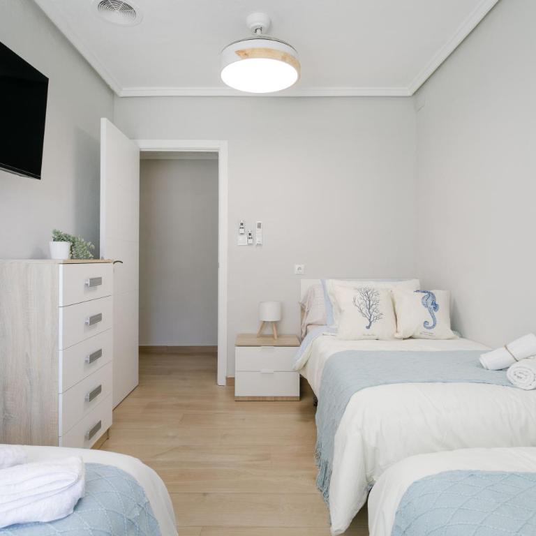 Vistas al Mar - Playa 33m - 3 Hab - 2 Baños Perfecto Familias y Grupos - Parking - Apartamento de 3 dormitorios - 9
