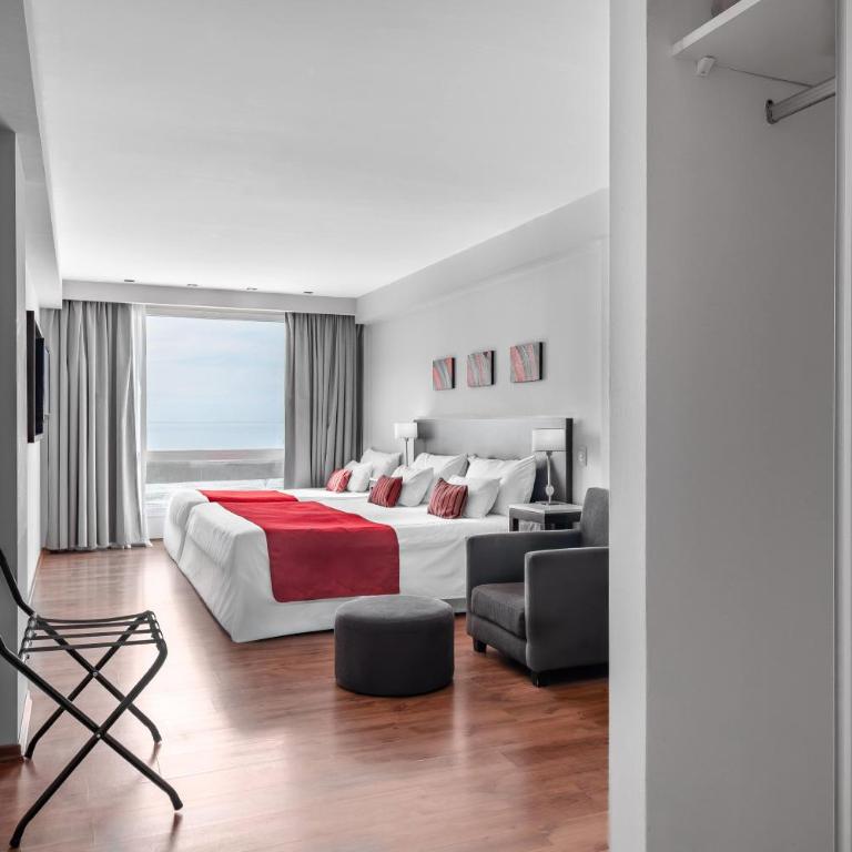 Dazzler by Wyndham Puerto Madryn - Triple Room with Ocean View - Non-Smoking - 2