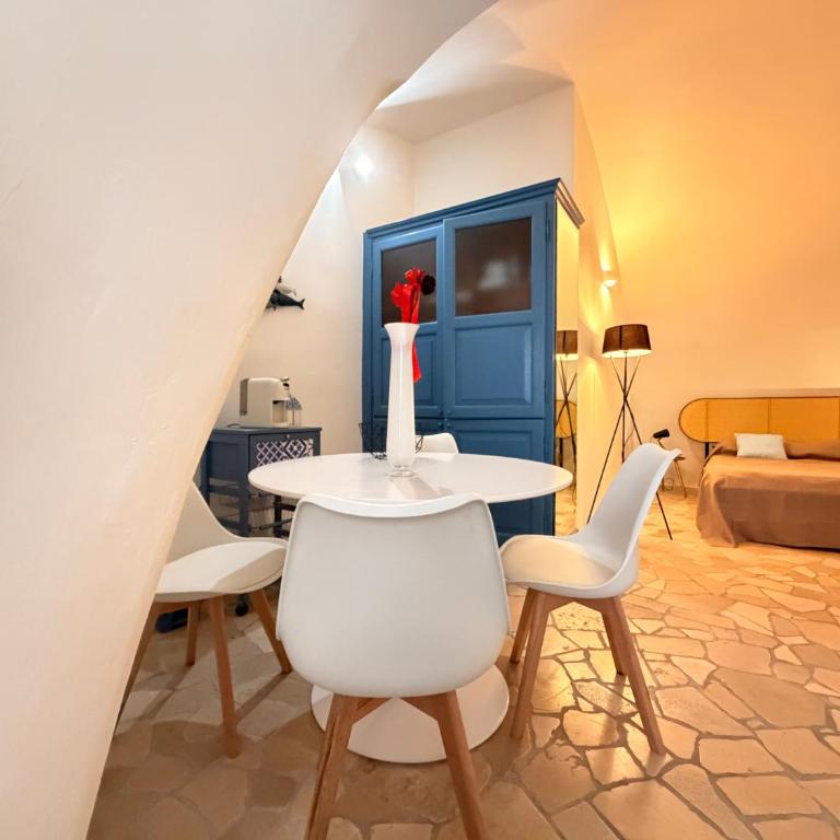 Suite Del Borgo - Casa con 2 Camere da Letto - 3