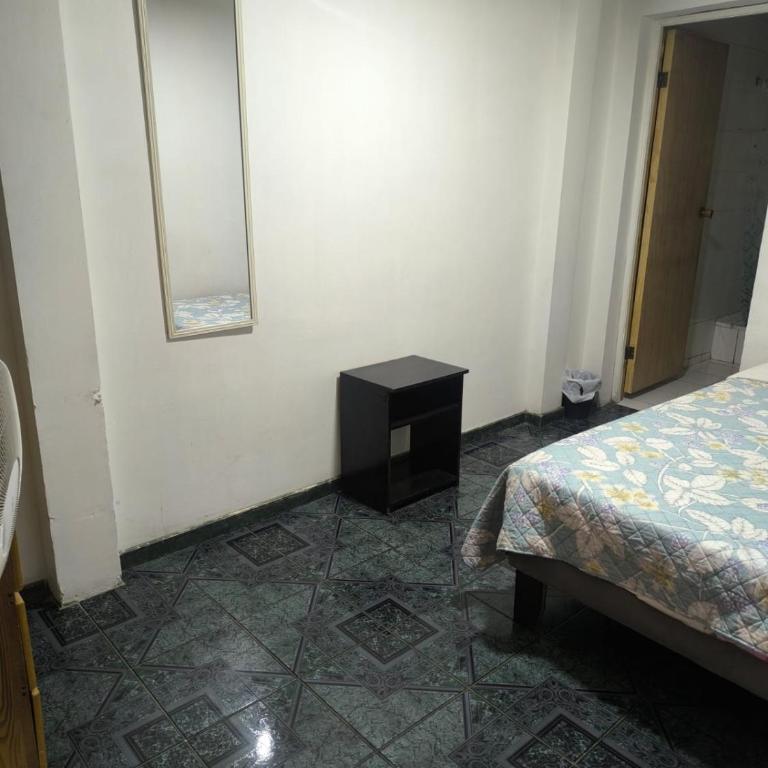 Hotel Dakota - Double Room - 3