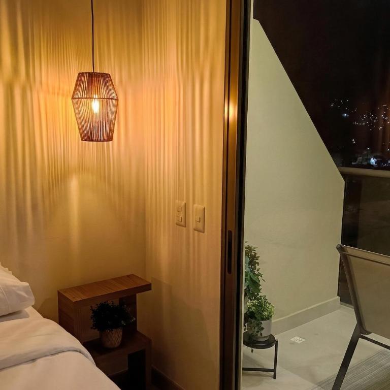 Loft de Lujo, Gym, Piscinas, Jacuzzis & Spa, A 5 Mn de Playa Gaira, A 10 Mn Playa Salguero y Playa Rodadero - Apartamento de 1 dormitorio con balcón y vistas a la montaña - 18