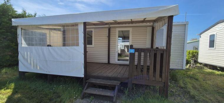 Camping Paradis Les Jonquilles - Mobile Home Confort - 2 Chambres - 6