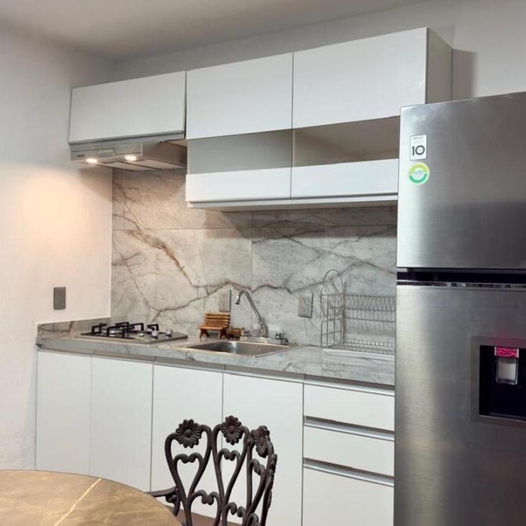 Full House in Zapopan Centrally located - Apartment - Split Level - 11