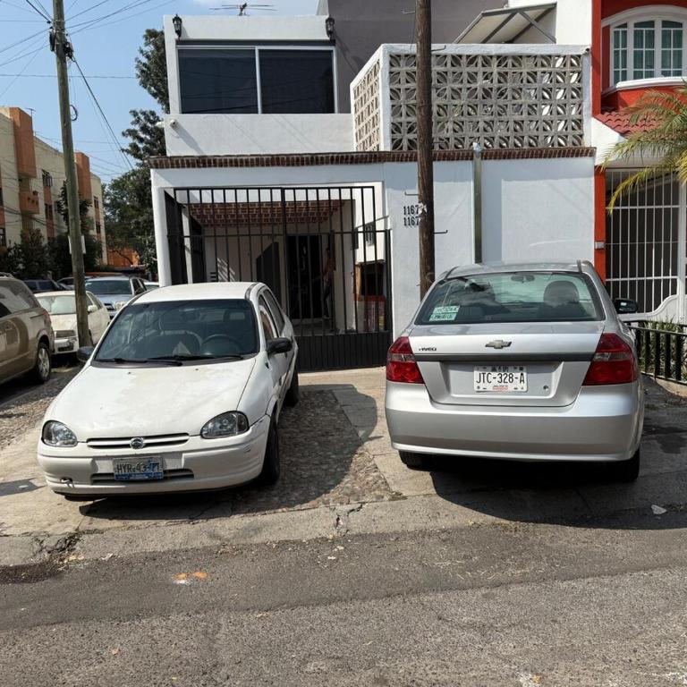 Full House in Zapopan Centrally located - Apartment - Split Level - 69