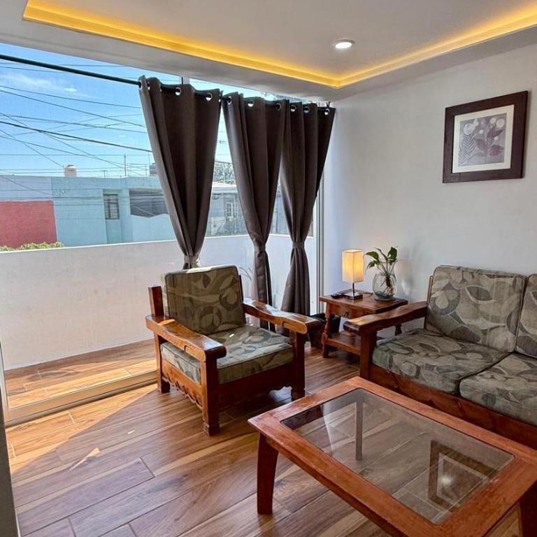 Full House in Zapopan Centrally located - Apartment - Split Level - 74