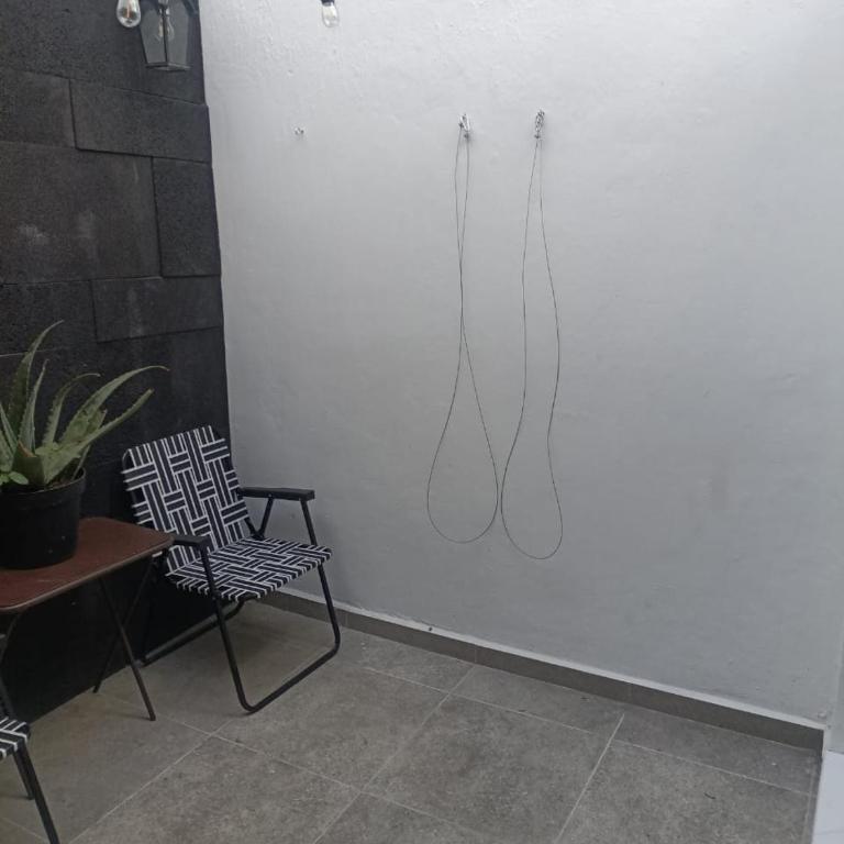 Full House in Zapopan Centrally located - Apartment - Split Level - 85